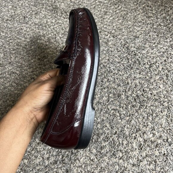 SAS Women's Metro Horsebit Patent Leather Loafer Shoes Burgundy Red Size 6 W - Picture 5 of 11
